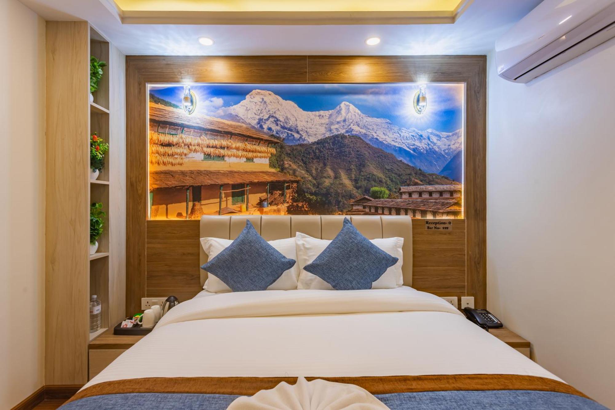 Airport Diana Hotel กาฐมาณฑุ ภายนอก รูปภาพ