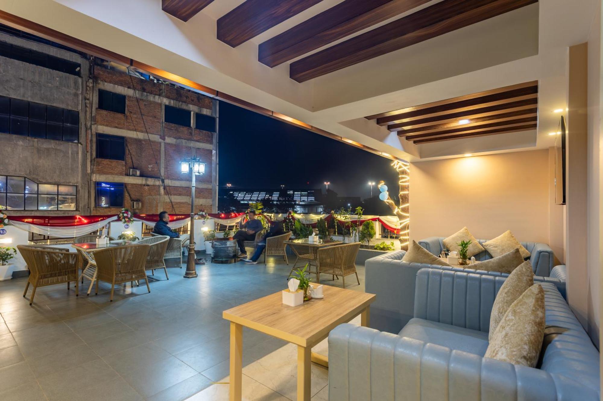 Airport Diana Hotel กาฐมาณฑุ ภายนอก รูปภาพ